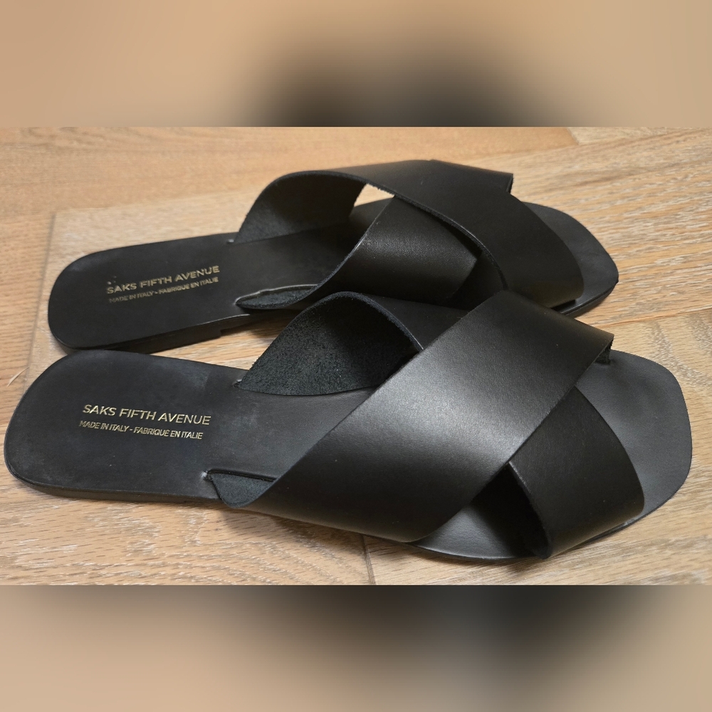 NWOT - Saks Fifth Avenue Black Leather Slide Sandals